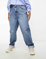 Mom Jean